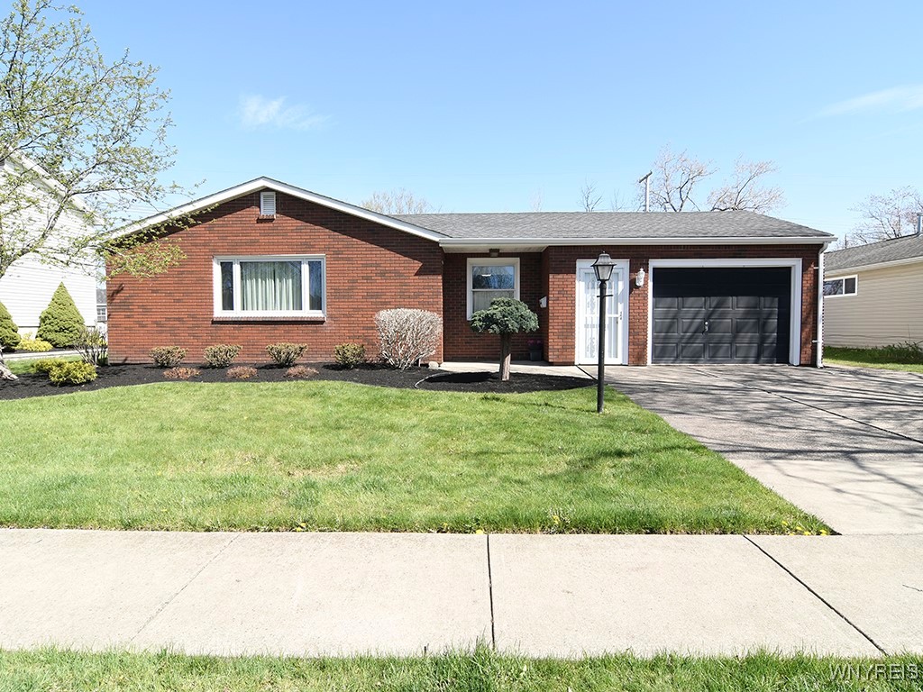 136 Cheryl Lane, Cheektowaga, New York image 1