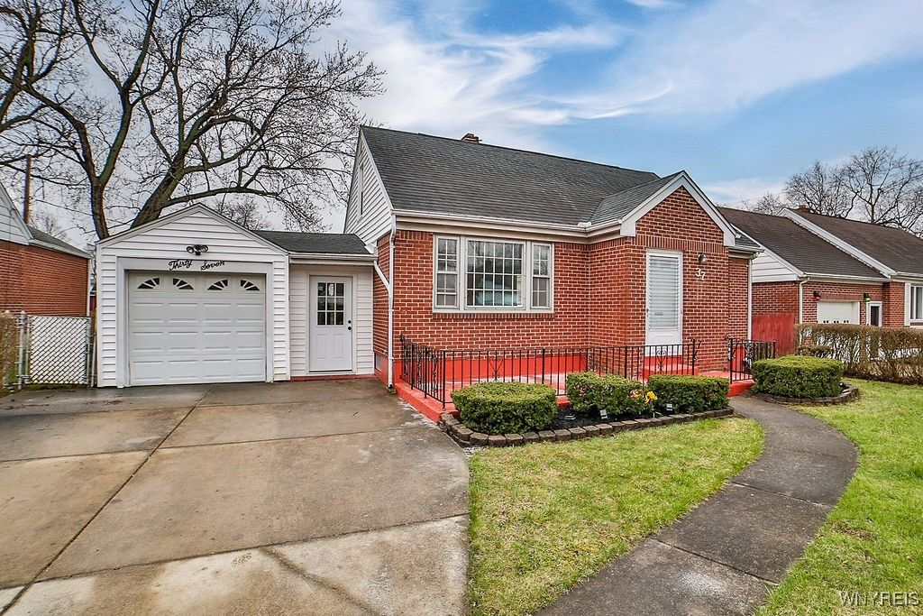 37 Pinevale Court Cheektowaga NY 14215 MLS #B1599568 Howard Hanna