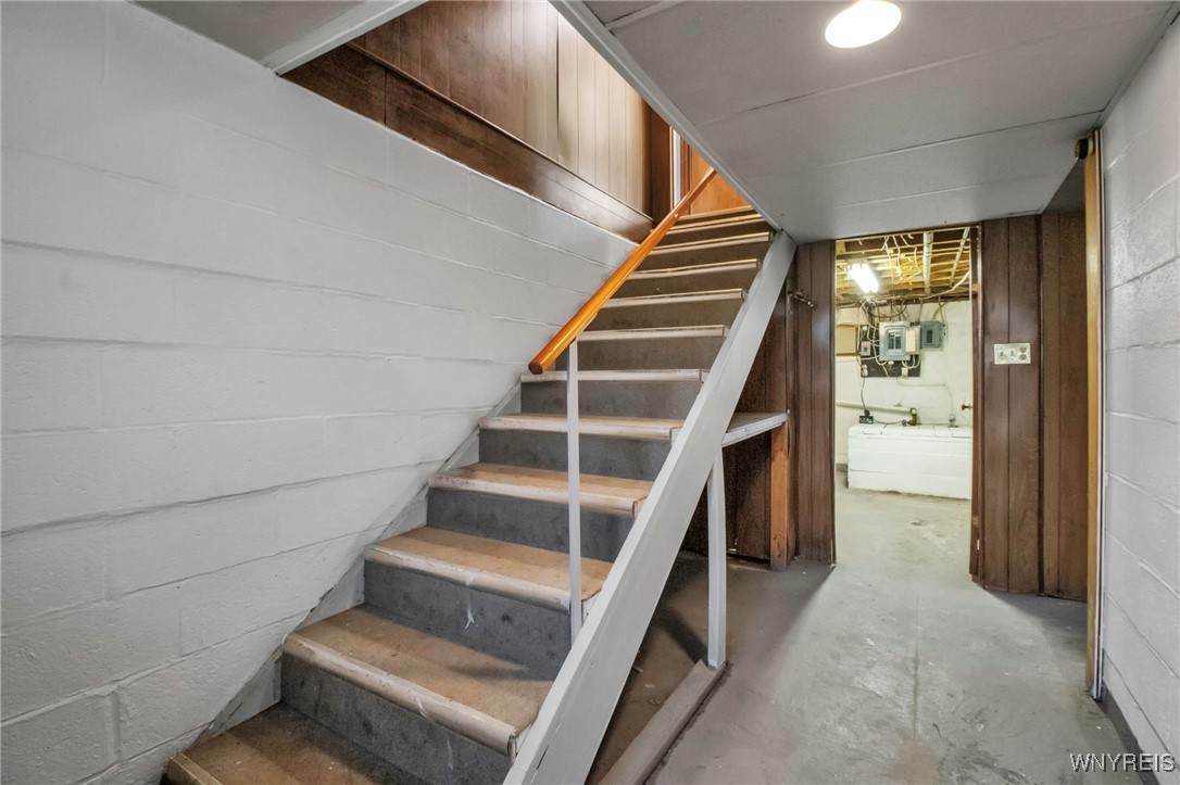 Porter, New York 14174, United States, 3 Bedrooms Bedrooms, ,2 BathroomsBathrooms,Residential,Pending,117222