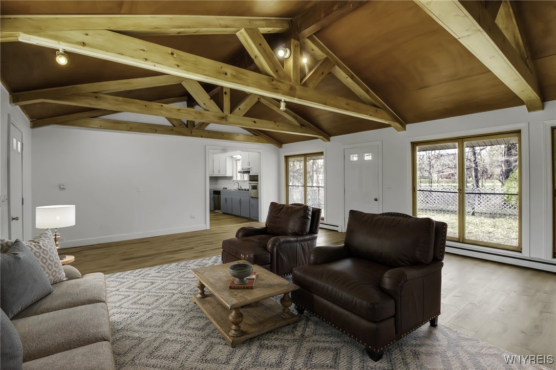 Porter, New York 14174, United States, 3 Bedrooms Bedrooms, ,2 BathroomsBathrooms,Residential,Pending,117222