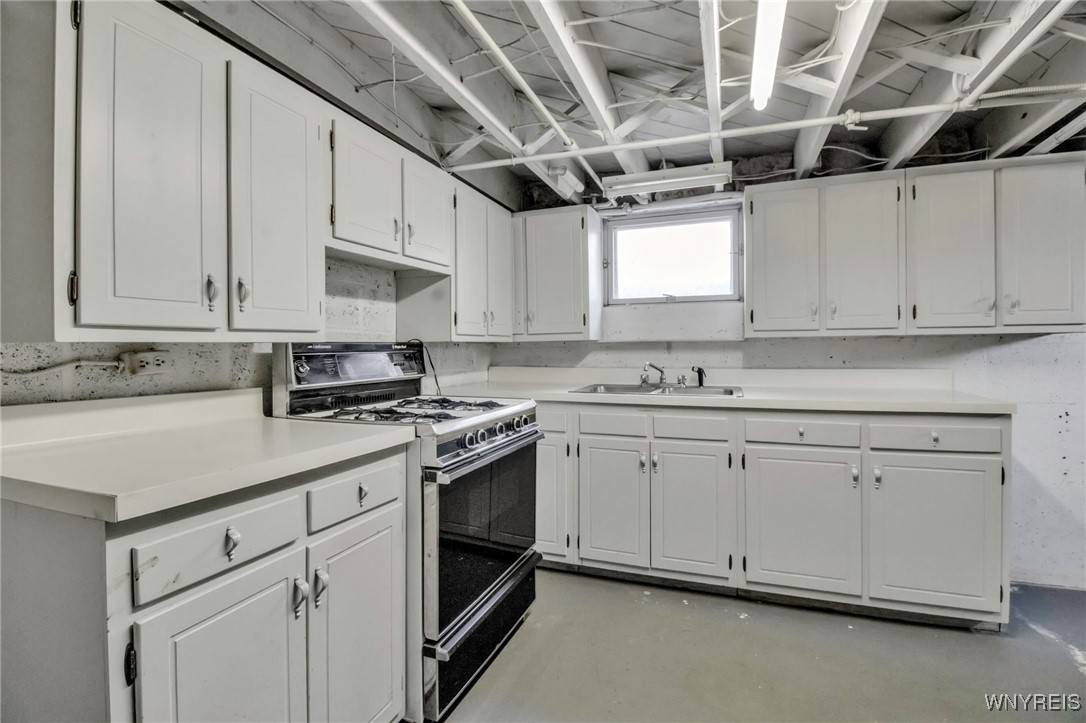 Porter, New York 14174, United States, 3 Bedrooms Bedrooms, ,2 BathroomsBathrooms,Residential,Pending,117222