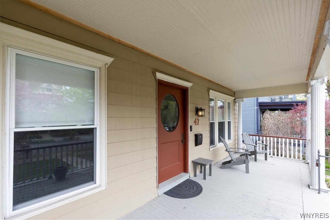 47 Crescent Avenue