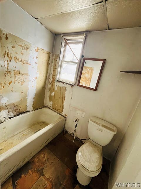 Tiny photo for 25 N Central Avenue #E, Buffalo, NY 14212 (MLS # B1669781)