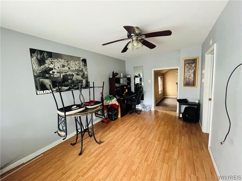Tiny photo for 25 N Central Avenue #E, Buffalo, NY 14212 (MLS # B1669781)
