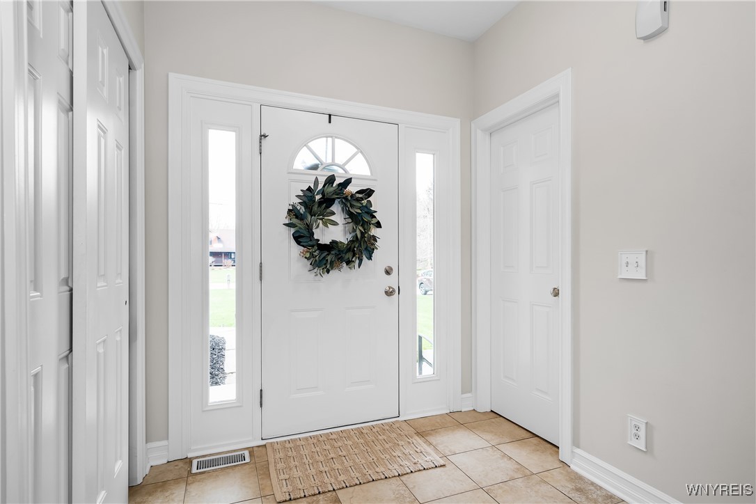 53 Hitchcock Drive, Cheektowaga, New York image 8