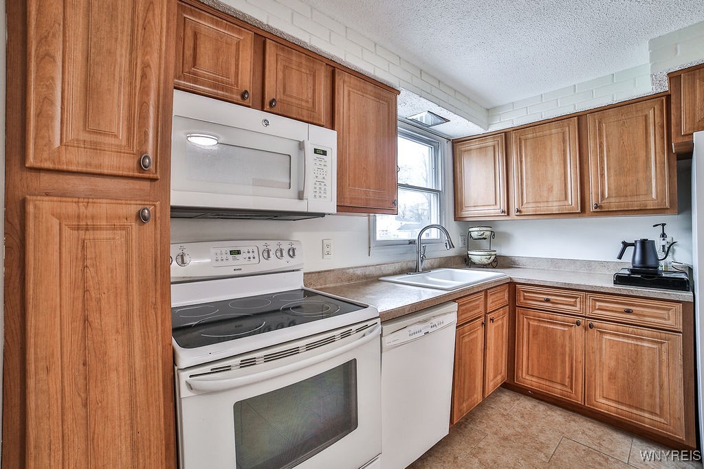 408 Tracey Lane, Grand Island, New York image 18