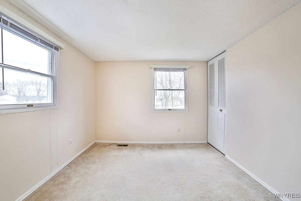 408 Tracey Lane, Grand Island, New York image 33