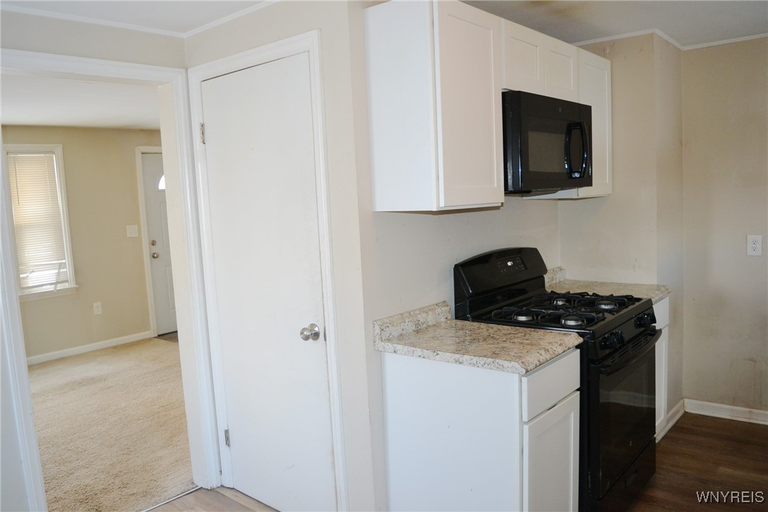 2285 Pleasant Avenue, Hamburg, New York image 6