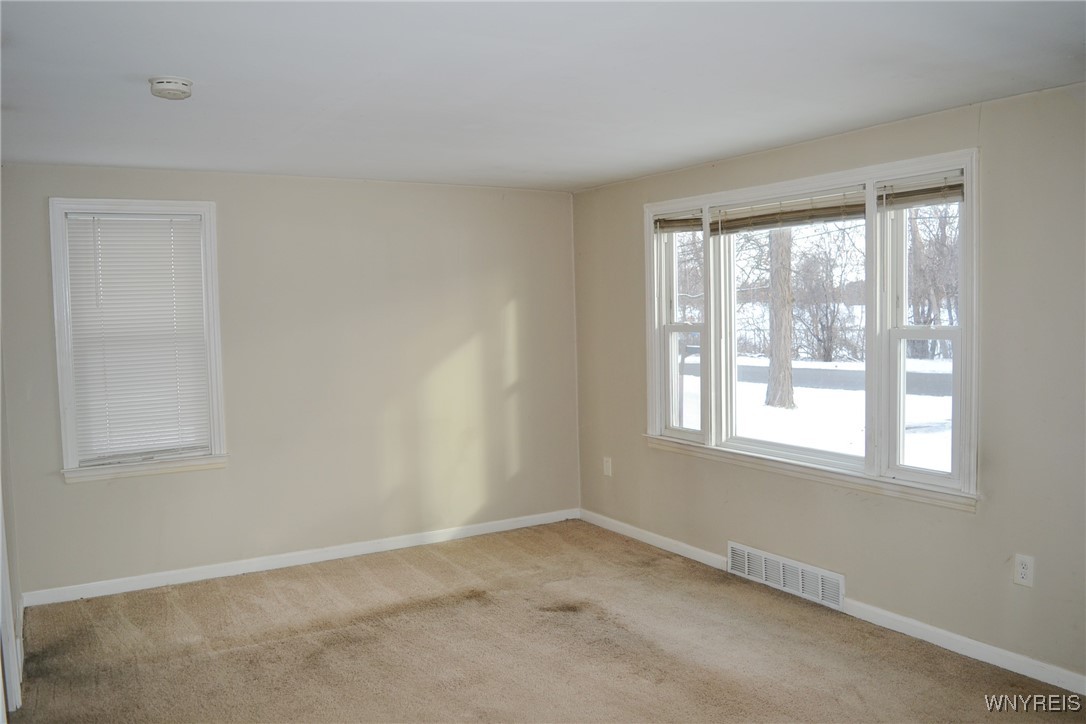 2285 Pleasant Avenue, Hamburg, New York image 7