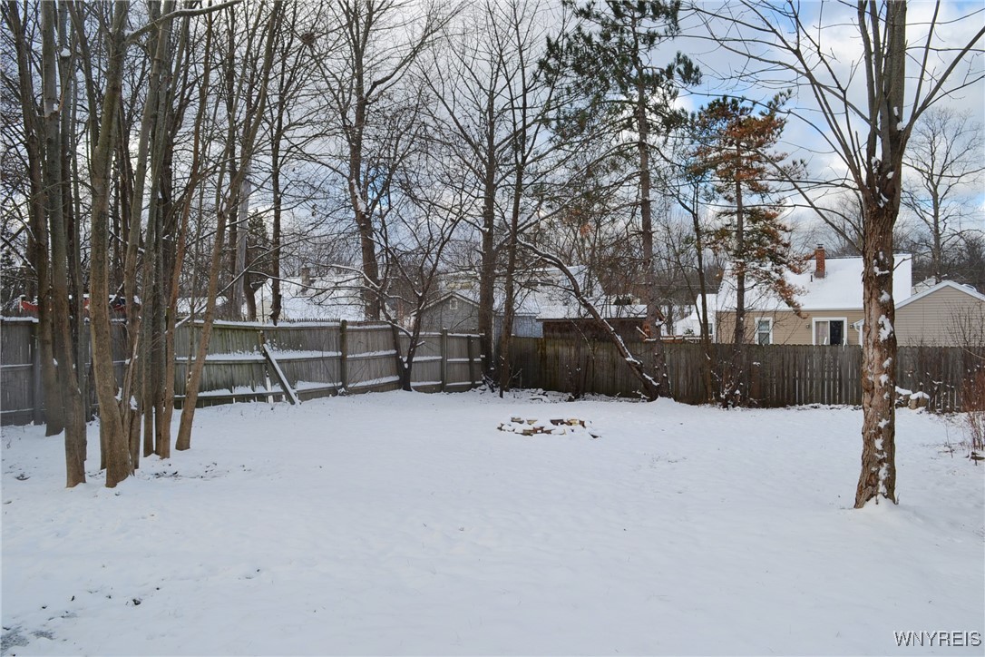 2285 Pleasant Avenue, Hamburg, New York image 4