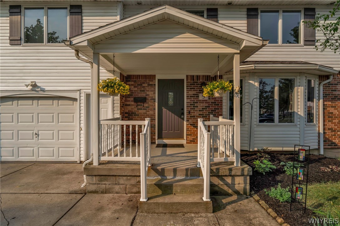 Photo 1 of 29 — 9 Marlee Drive, Tonawanda, NY 14150