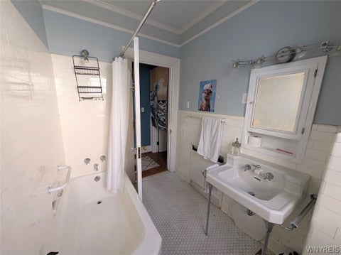 Tiny photo for 633 Lafayette Avenue, Buffalo, NY 14222 (MLS # B1723928)