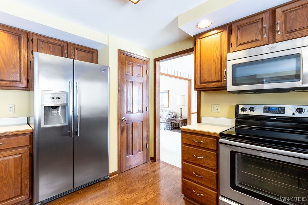 60 Parkview Drive, Grand Island, New York image 17