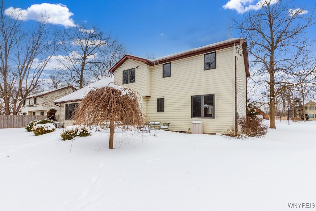 60 Parkview Drive, Grand Island, New York image 5