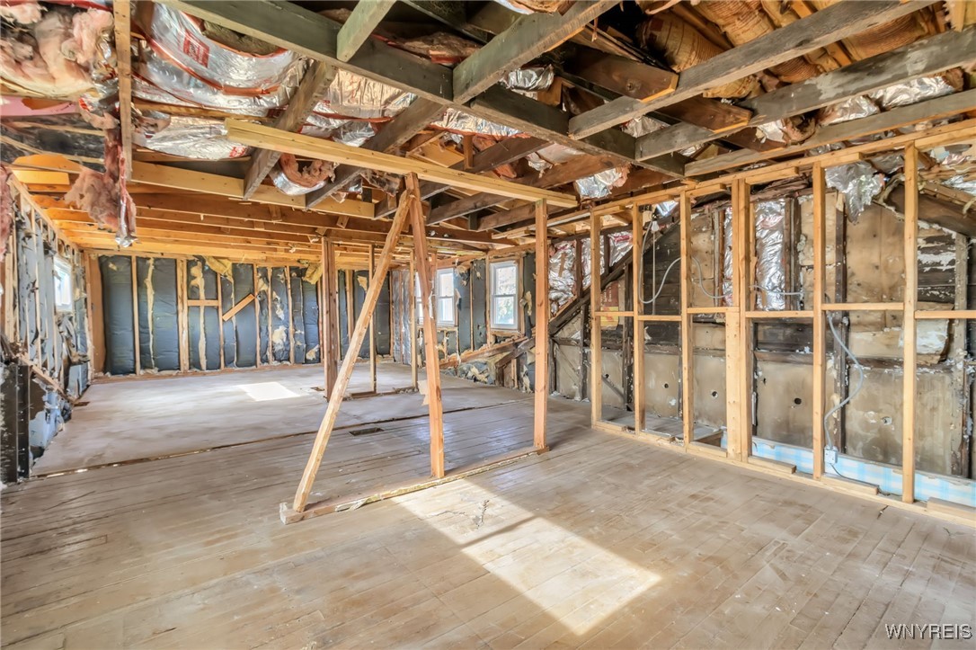 525 Buffalo Depew Boulevard, Cheektowaga, New York image 14