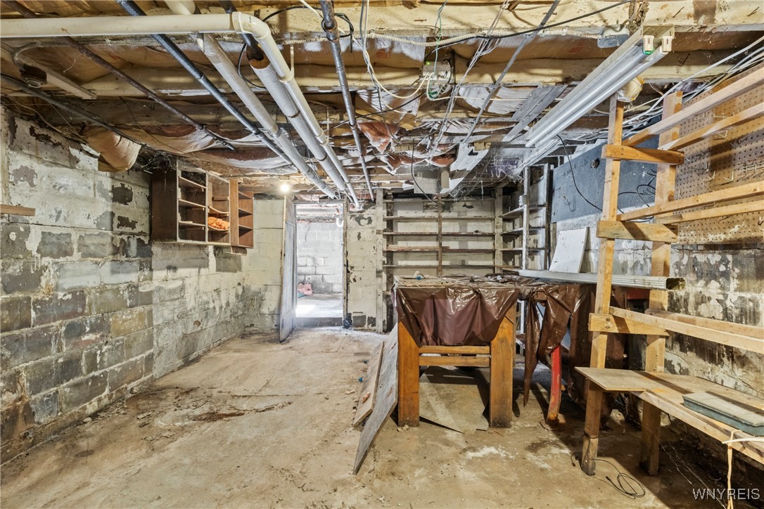 603 W Utica Street, Buffalo, New York image 27