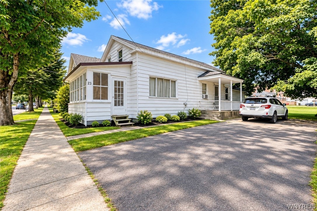 23 Martha Street