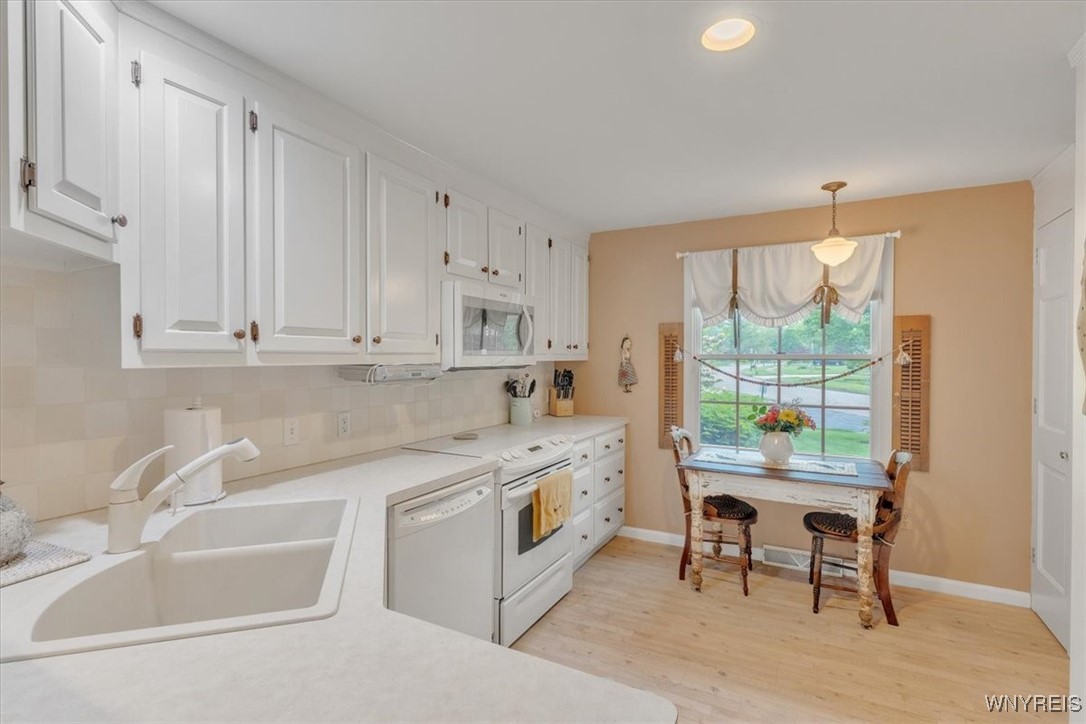 86 Kenton Place, Hamburg, New York image 15