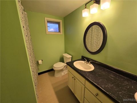 Tiny photo for 161 Foxpoint W, Amherst, NY 14221 (MLS # B1655695)