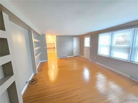 Tiny photo for 161 Foxpoint W, Amherst, NY 14221 (MLS # B1655695)