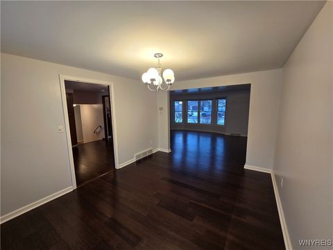 Tiny photo for 161 Foxpoint W, Amherst, NY 14221 (MLS # B1655695)