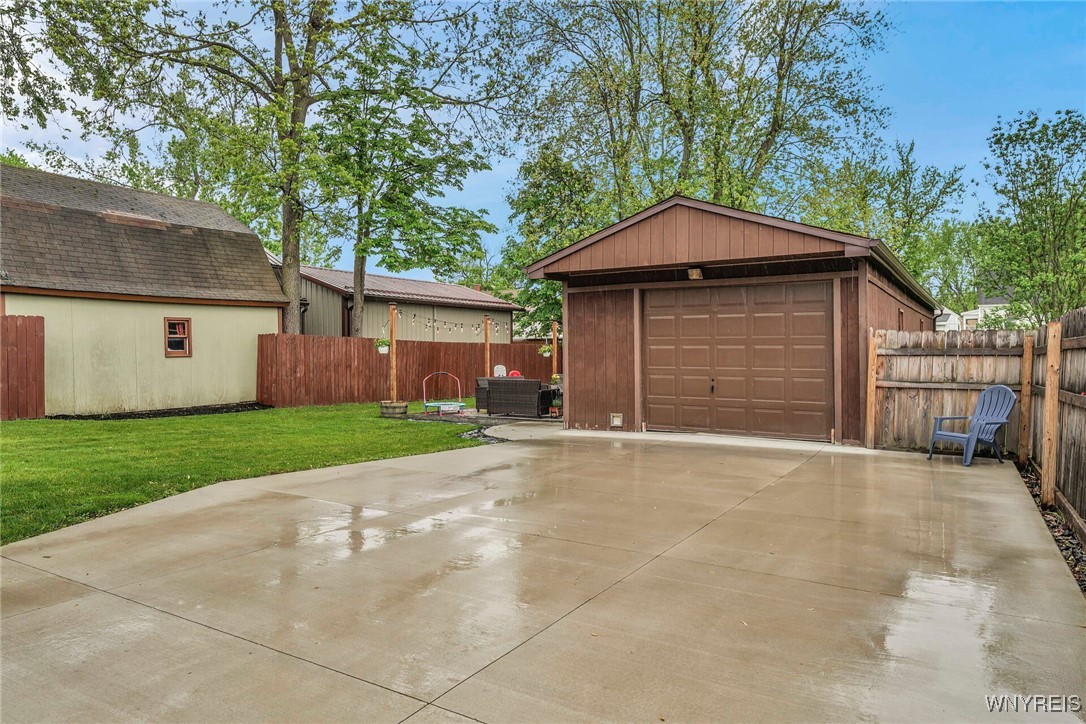 28 Wilkshire Place, Lancaster, New York image 6