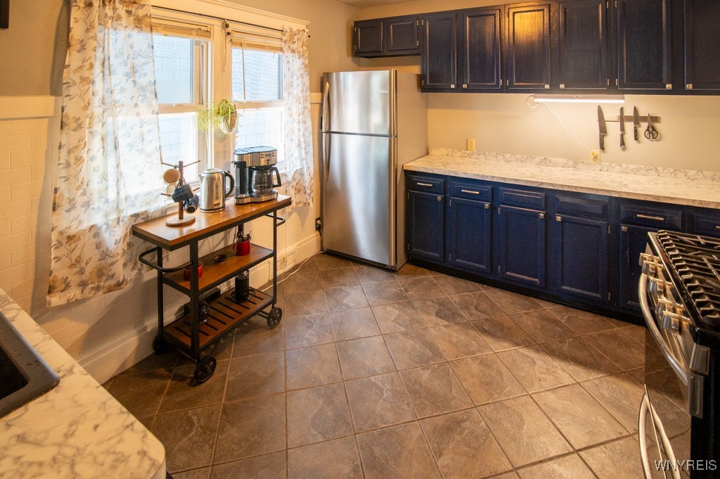 333 Sanders Road, Buffalo, New York image 8