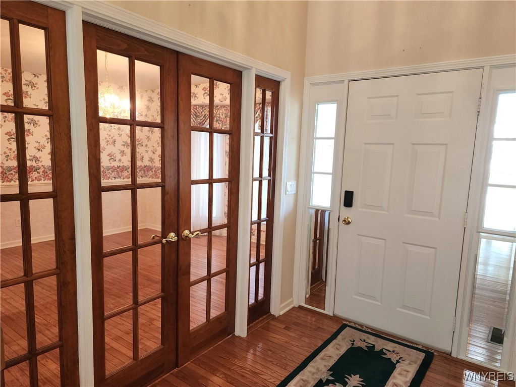 10 Midway Drive, Orchard Park, New York image 3
