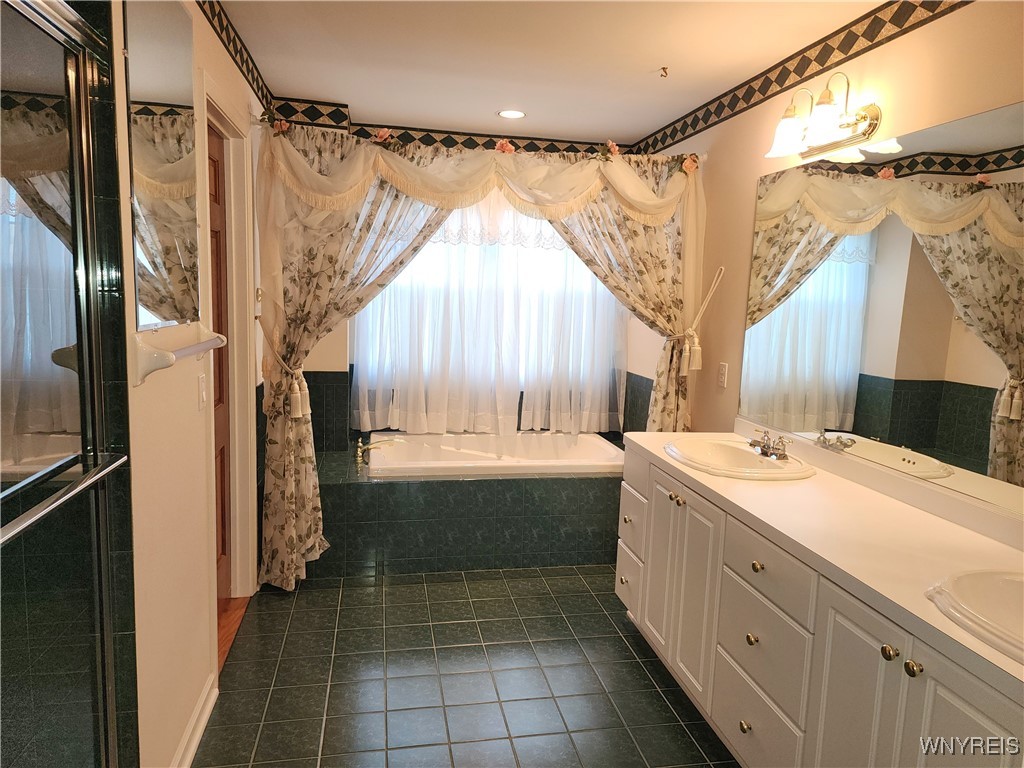 10 Midway Drive, Orchard Park, New York image 13