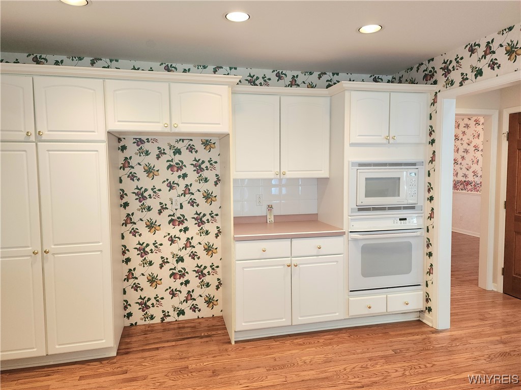 10 Midway Drive, Orchard Park, New York image 10