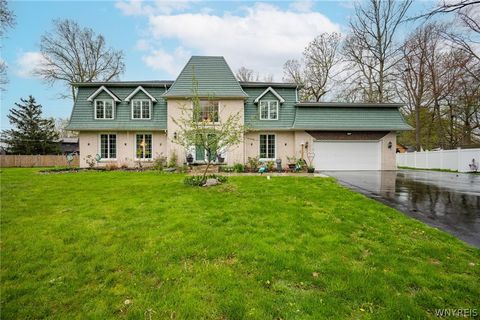 Photo of 23 Fennec Lane, Amherst, NY 14051 (MLS # B1668357)