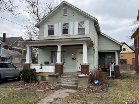 Homes For Sale - 1323 Niagara Avenue<br/> Niagara County, Niagara Falls, NY 14305