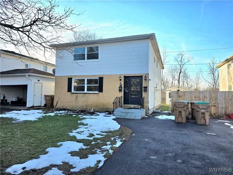 Photo of 50 Strasbourg Drive #Lower, Cheektowaga, NY 14227 (MLS # B1657157)