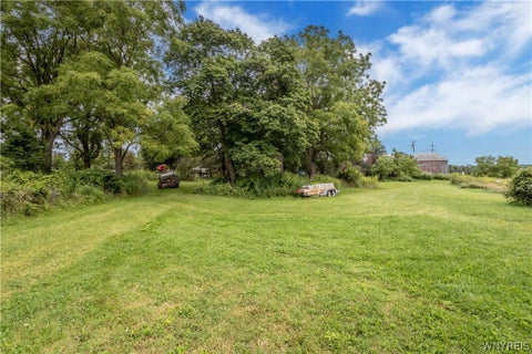 Tiny photo for 6110 Salt Rd RD, Clarence, NY 14031 (MLS # B1708647)