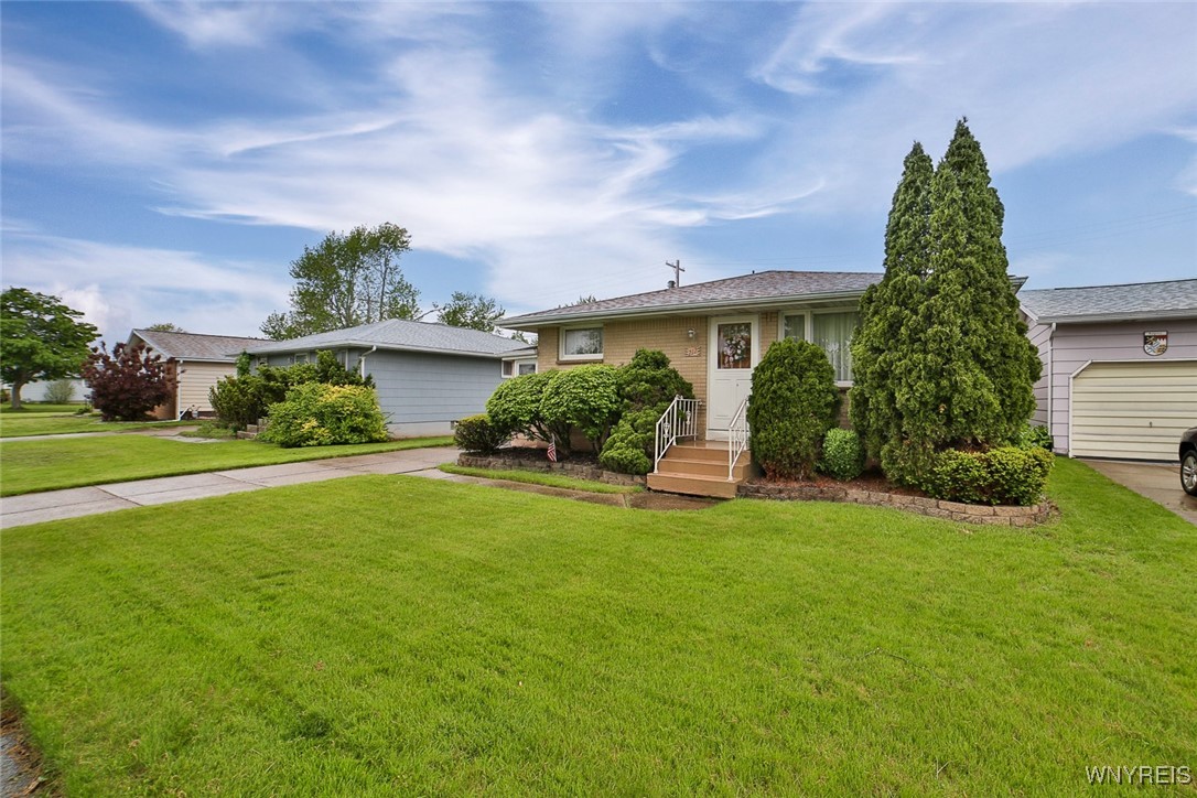 212 Poinciana Parkway, Cheektowaga, New York image 6