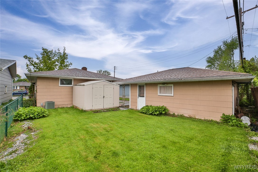 212 Poinciana Parkway, Cheektowaga, New York image 9
