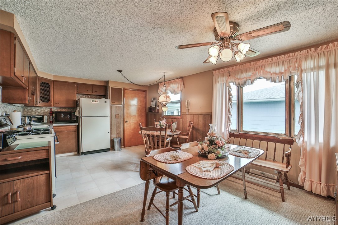 212 Poinciana Parkway, Cheektowaga, New York image 14