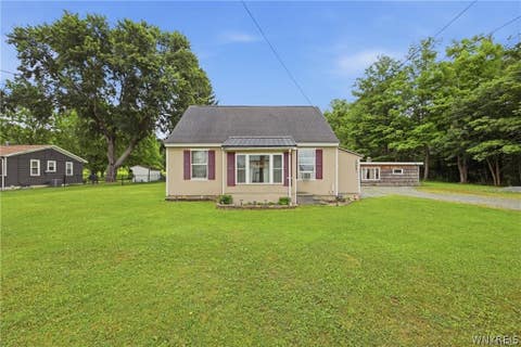 Homes For Sale - 12081 Gowanda State Road<br/> Erie County, North Collins, NY 14111