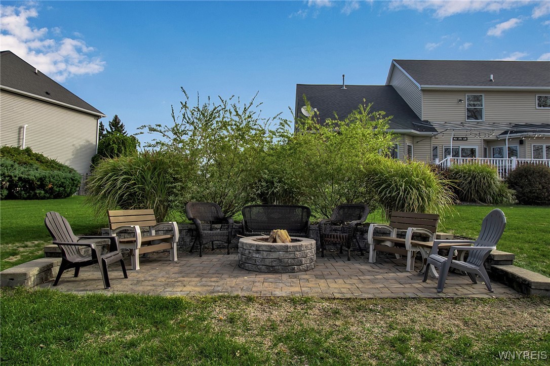 4692 Brentwood Drive