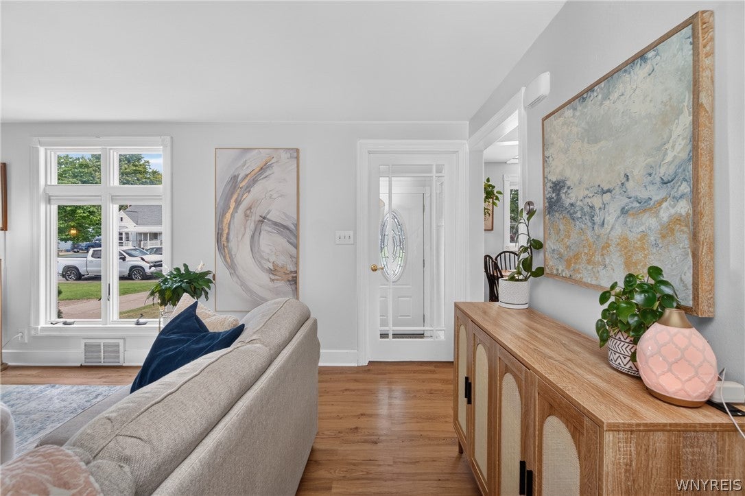 46 Oakridge Avenue