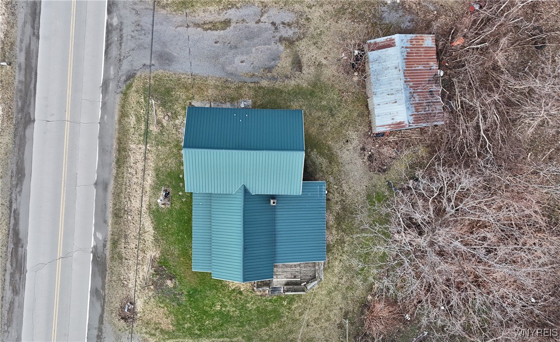 2450 W Becker Road, Collins, New York image 2