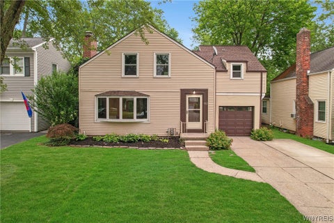 Homes For Sale - 152 Bernhardt Drive<br/> Amherst, NY 14226
