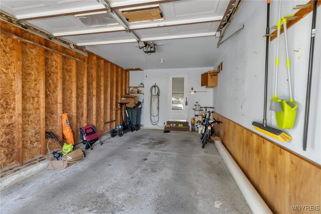 3058 E River Road, Grand Island, New York image 43