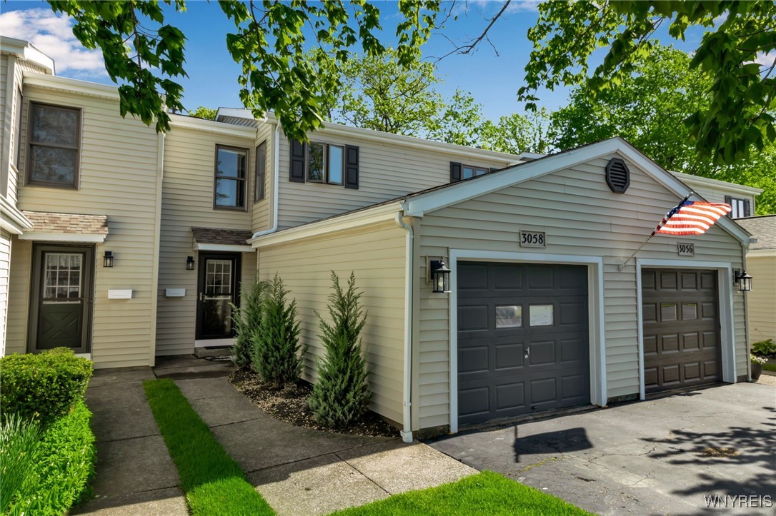 3058 E River Road, Grand Island, New York image 1