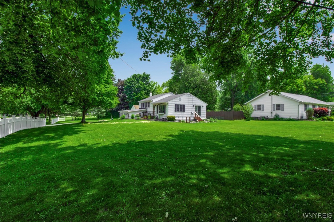 669 Quaker Rd Rd, Aurora, New York image 3