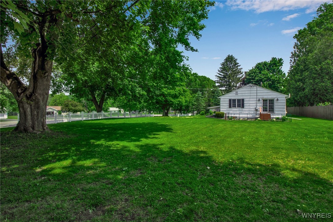669 Quaker Rd Rd, Aurora, New York image 4