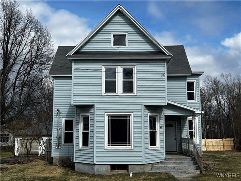 MLS: B1595654