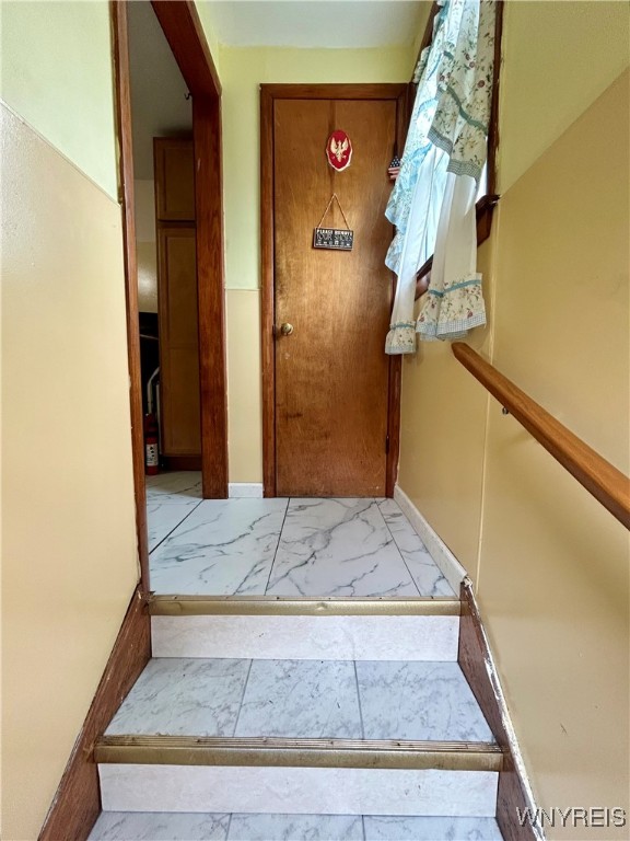 396 Weimar Street, Buffalo, New York image 2