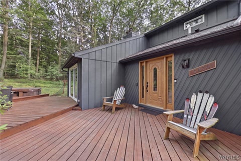 Tiny photo for 5876 Woodlee Court, Boston, NY 14127 (MLS # B1702418)