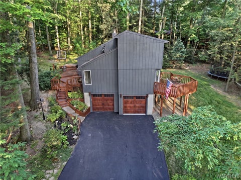 Tiny photo for 5876 Woodlee Court, Boston, NY 14127 (MLS # B1702418)